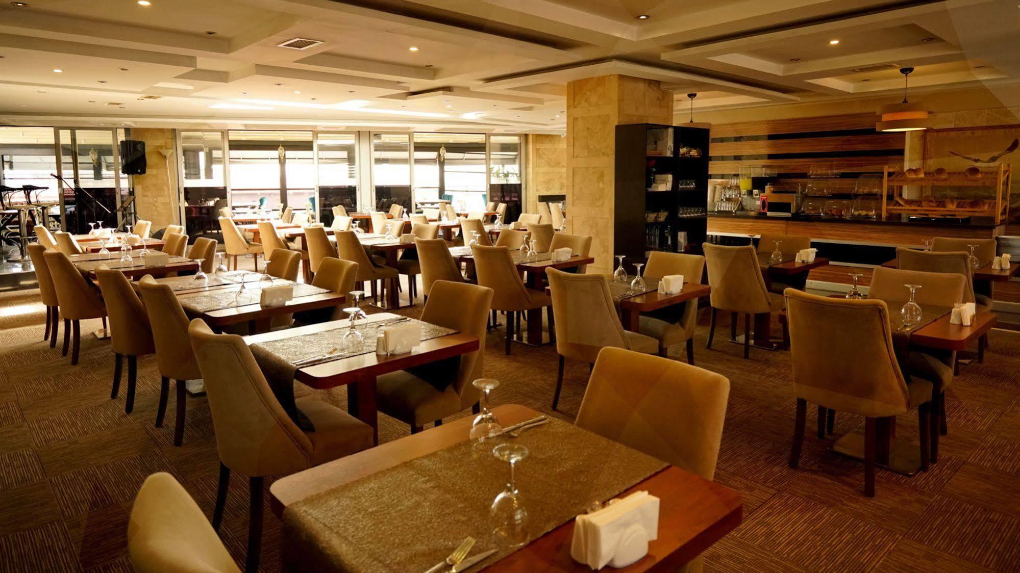Es Albatros Hotel Eskişehir Extérieur photo