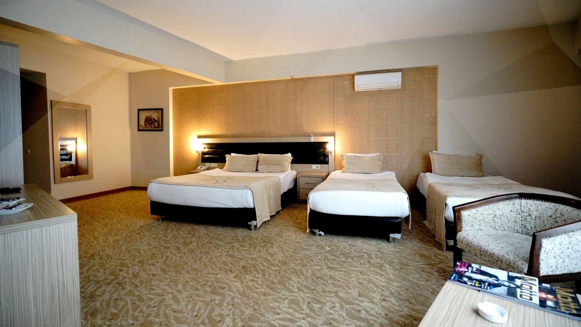 Es Albatros Hotel Eskişehir Extérieur photo