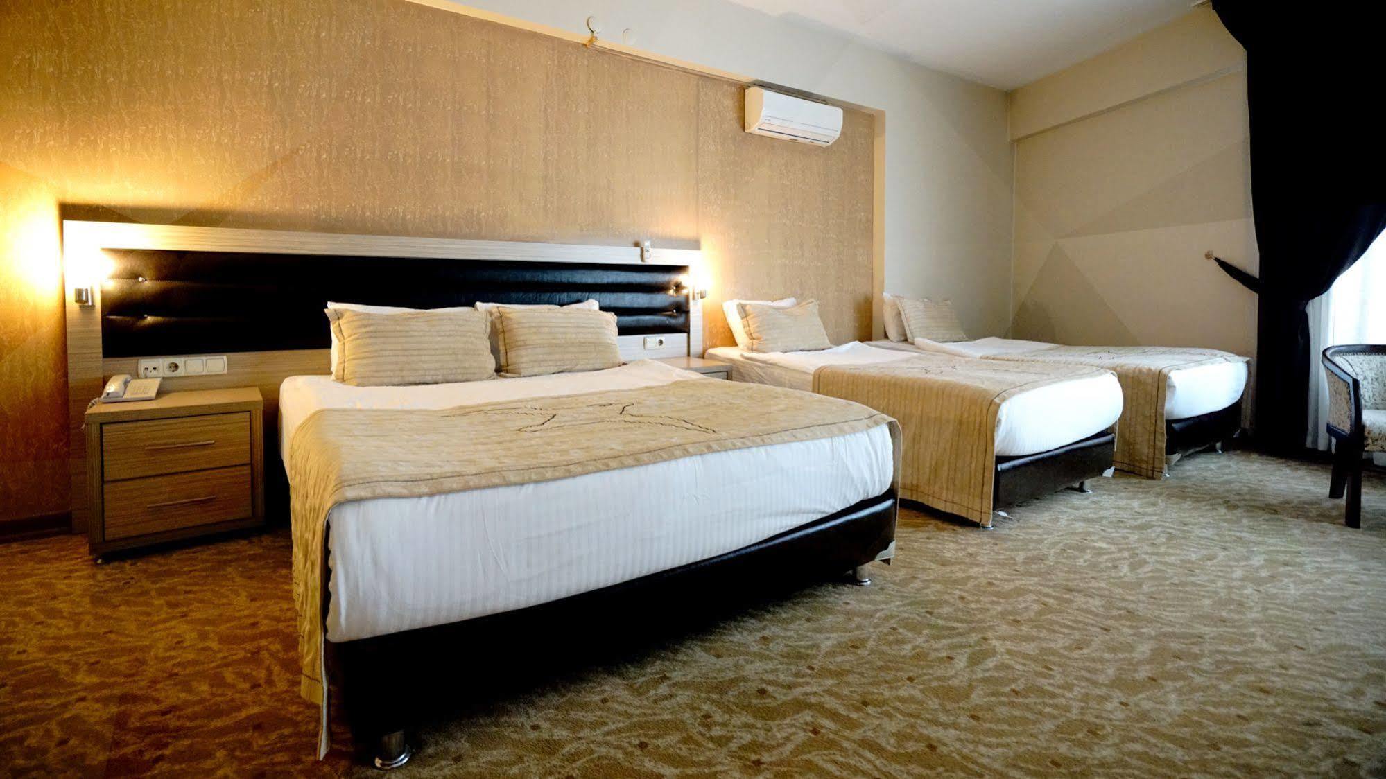 Es Albatros Hotel Eskişehir Extérieur photo